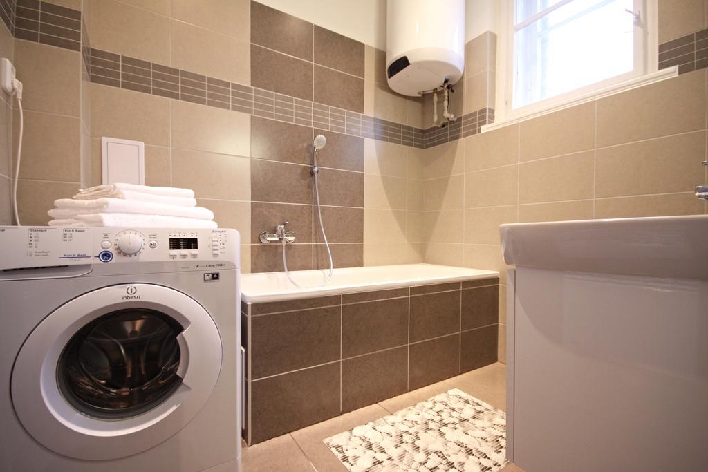 Jezerka Apartments Prague Room photo
