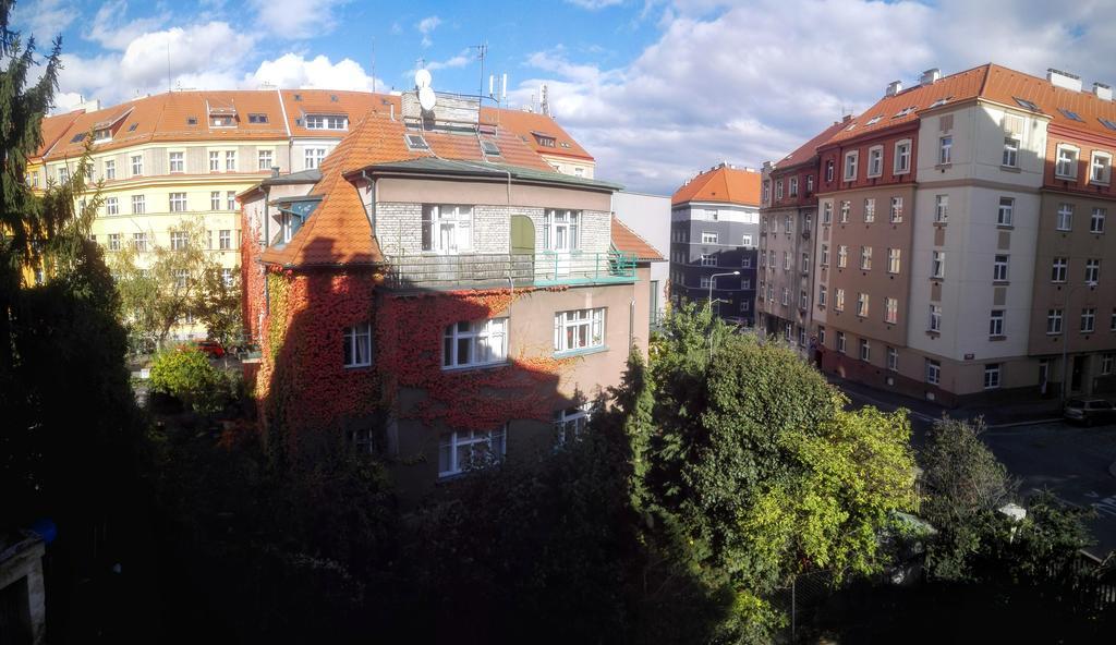 Jezerka Apartments Prague Exterior photo